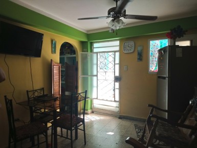 Apartamento de 2 habitaciones en venta en Plaza de la Revolución, La Habana