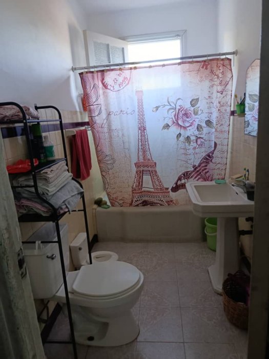 Apartment with 2 bedrooms for sale in Vedado, Plaza de la Revolución, La Habana