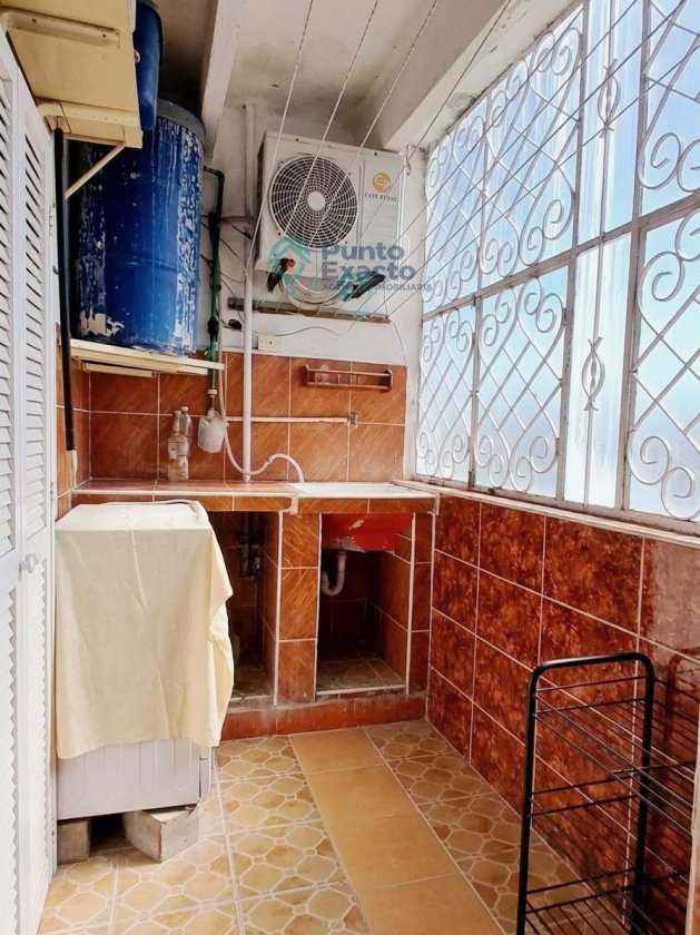 Apartment with 3 bedrooms for sale in Loma - Modelo, Regla, La Habana