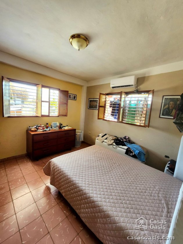 Casa Independiente de 3 habitaciones en venta en Finlay, Marianao, La Habana