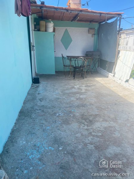 Biplanta de 5 habitaciones en venta en Cojímar, Habana del Este, La Habana - 3