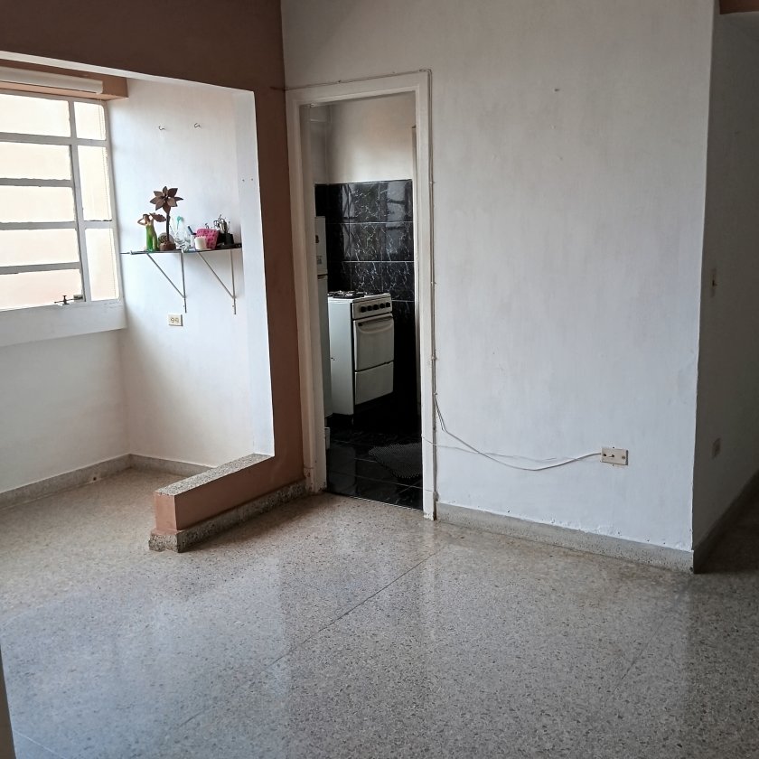 Apartamento de 2 habitaciones en venta en Vedado, Plaza de la Revolución, La Habana