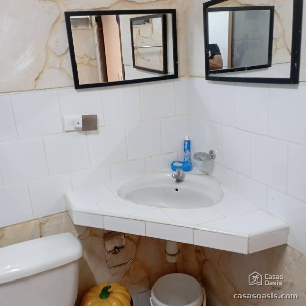 Casa Independiente de 3 habitaciones en venta en Rancho Boyeros, Boyeros, La Habana - 7