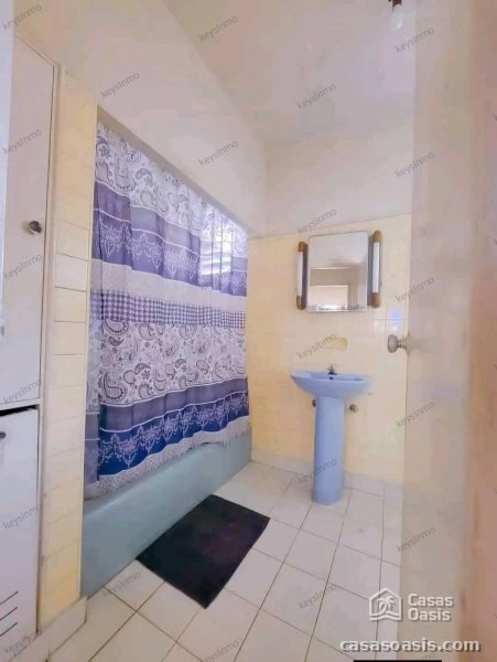 Casa Independiente de 6 habitaciones en venta en Nuevo Vedado, Plaza de la Revolución, La Habana - 9