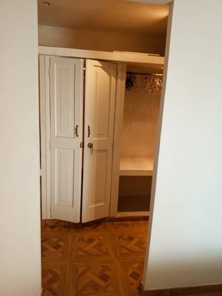 Apartamento de 5 habitaciones en venta en Vedado, Plaza de la Revolución, La Habana - 10