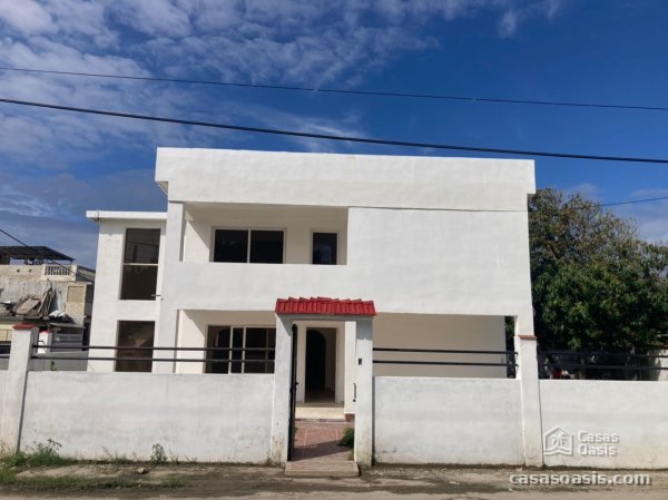 Casa de 3 habitaciones en venta en Cojímar, Habana del Este, La Habana - 3