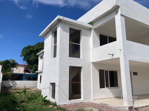Casa de 3 habitaciones en venta en Cojímar, Habana del Este, La Habana - 4