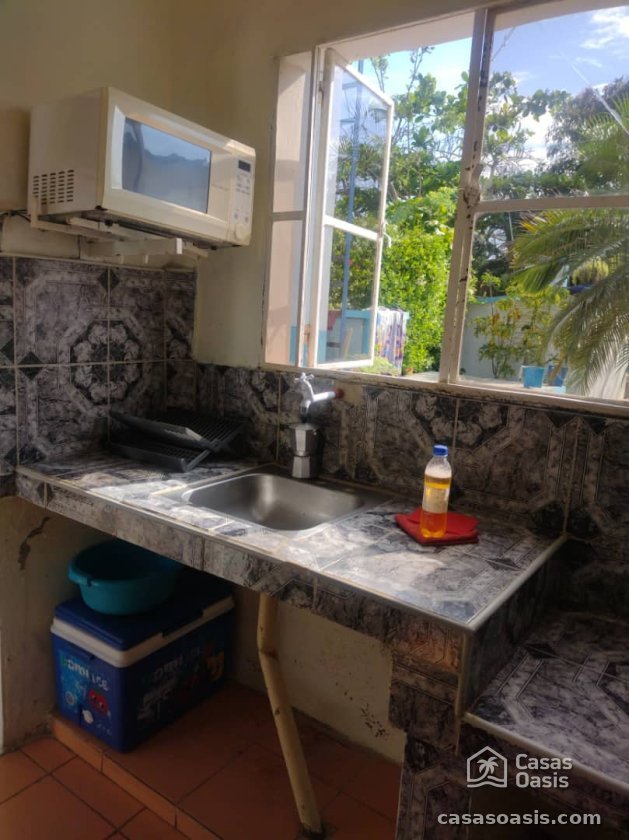 Casa de 5 habitaciones en venta en Guanabo, Habana del Este, La Habana