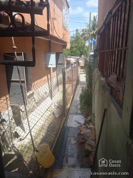 Casa de 2 habitaciones en venta en San Miguel del Padrón, La Habana - 2
