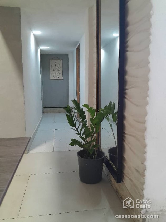 Casa de 2 habitaciones en venta en Lawton, Diez de Octubre, La Habana