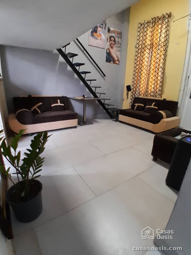Casa de 2 habitaciones en venta en Lawton, Diez de Octubre, La Habana