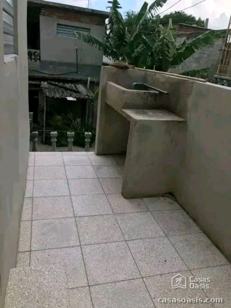 Duplex with 4 bedrooms for sale in Las Tunas - 6