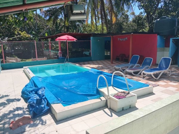Country House with 5 bedrooms for sale in Boyeros, La Habana - 3