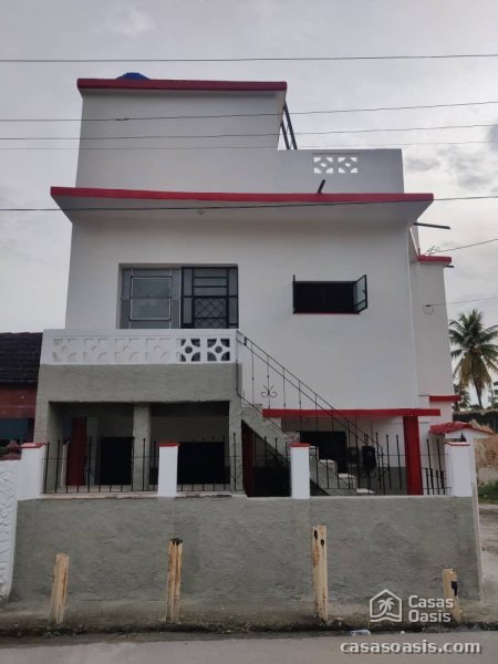 House with 4 bedrooms for sale in Cojímar, Habana del Este, La Habana - 2