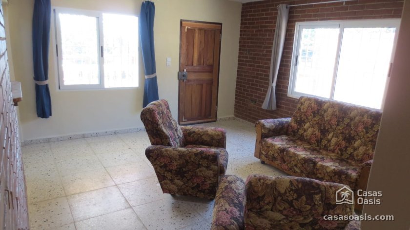 Casa Independiente de 4 habitaciones en venta en Campo Florido, Habana del Este, La Habana