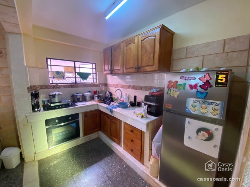 Casa Independiente de 3 habitaciones en venta en Cojímar, Habana del Este, La Habana