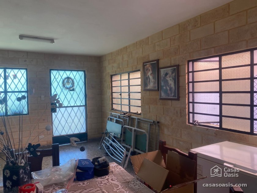 Casa Independiente de 3 habitaciones en venta en Cojímar, Habana del Este, La Habana