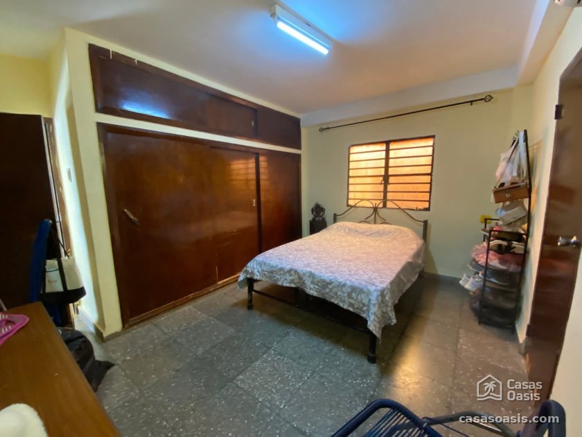 Casa Independiente de 3 habitaciones en venta en Cojímar, Habana del Este, La Habana