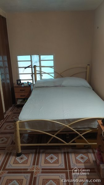Biplanta de 2 habitaciones en permuta en Vedado, Plaza de la Revolución, La Habana - Miniatura 2