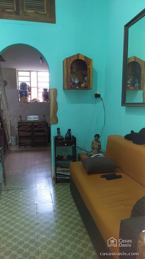 Biplanta de 2 habitaciones en permuta en Vedado, Plaza de la Revolución, La Habana