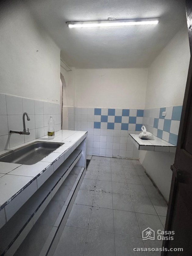 Apartment with 3 bedrooms for sale in Centro Habana, La Habana