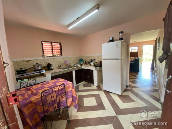 House with 4 bedrooms for sale in Las Tunas - 8