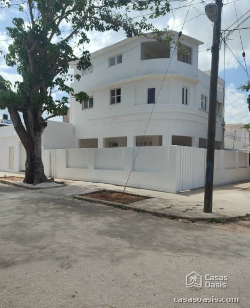 House with 6 bedrooms for sale in Playa, La Habana