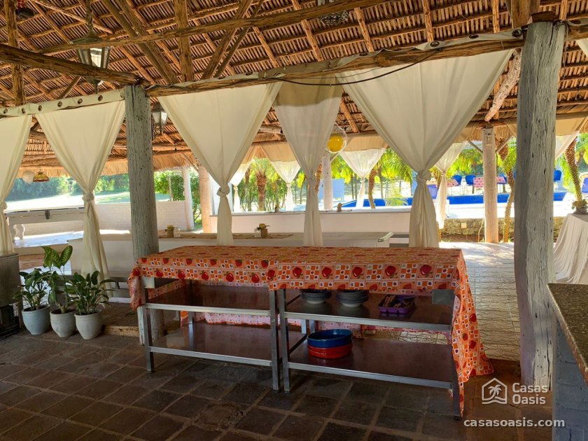 Casa de 4 habitaciones en venta en El Chico, Boyeros, La Habana