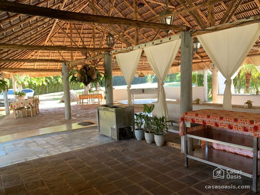 Casa de 4 habitaciones en venta en El Chico, Boyeros, La Habana