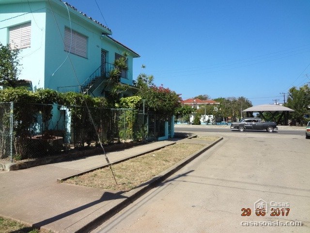 Casa de 3 habitaciones en venta en Playa, La Habana