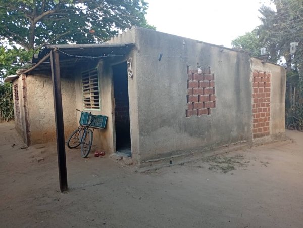 Country House with 2 bedrooms for sale in Las Tunas