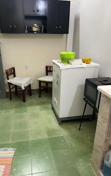 Casa de 4 habitaciones en venta en San Nicolás, Centro Habana, La Habana - 2