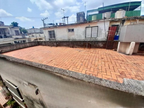 Biplanta de 3 habitaciones en venta en Playa, La Habana - 10