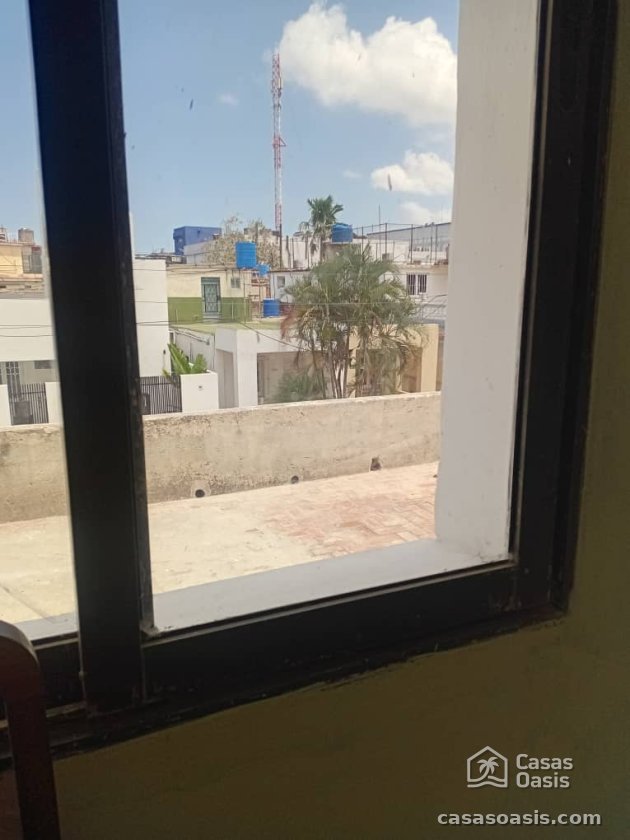 Casa Colonial de 6 habitaciones en venta en Playa, La Habana