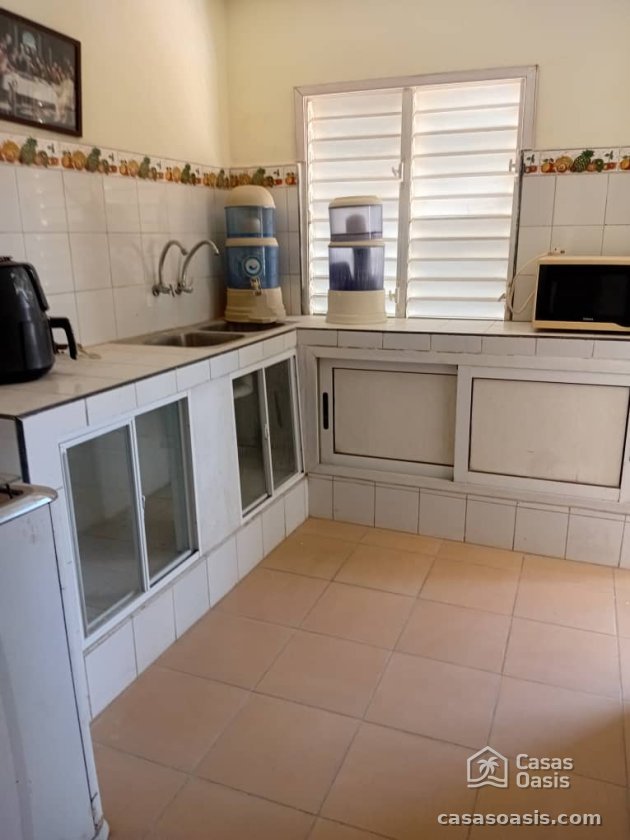 Casa Colonial de 6 habitaciones en venta en Playa, La Habana