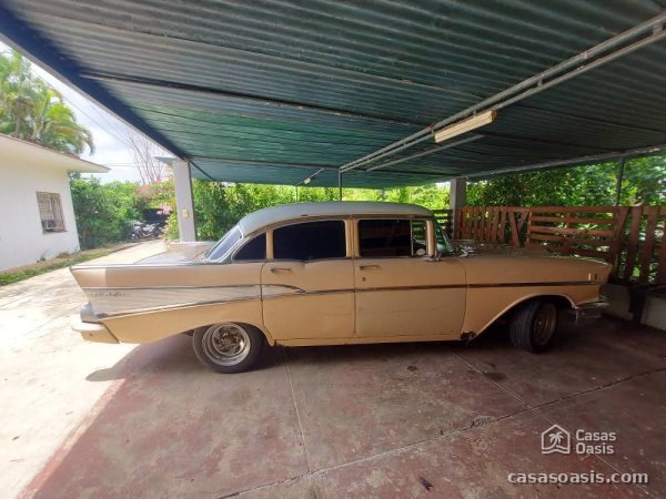 Country House with 4 bedrooms for sale in La Lisa, La Habana - 3