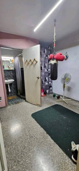 Casa de 4 habitaciones en venta en Fontanar, Boyeros, La Habana - 2