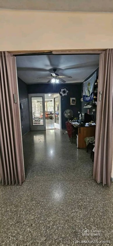 Casa de 4 habitaciones en venta en Fontanar, Boyeros, La Habana