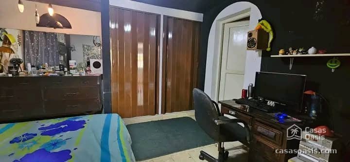 Casa de 4 habitaciones en venta en Fontanar, Boyeros, La Habana