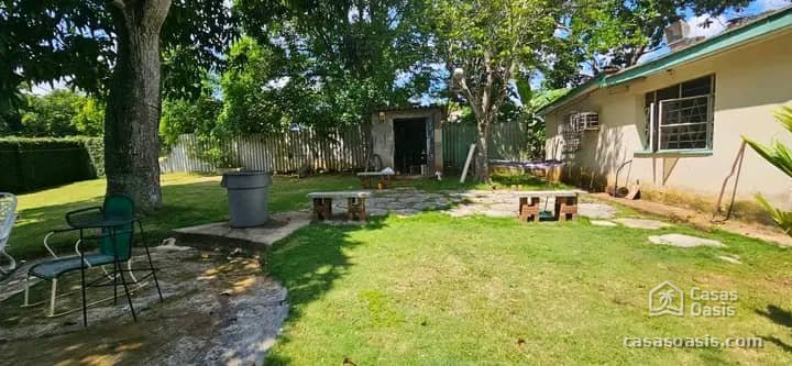Casa de 4 habitaciones en venta en Fontanar, Boyeros, La Habana
