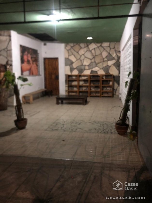 Casa de 5 habitaciones en venta en Boyeros, La Habana