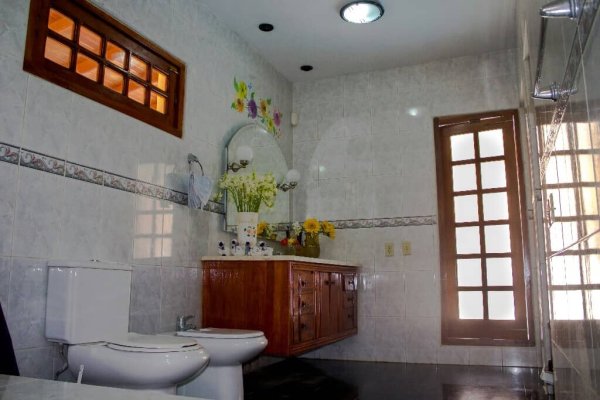 House with 4 bedrooms for sale in Mulgoba, Boyeros, La Habana - 2