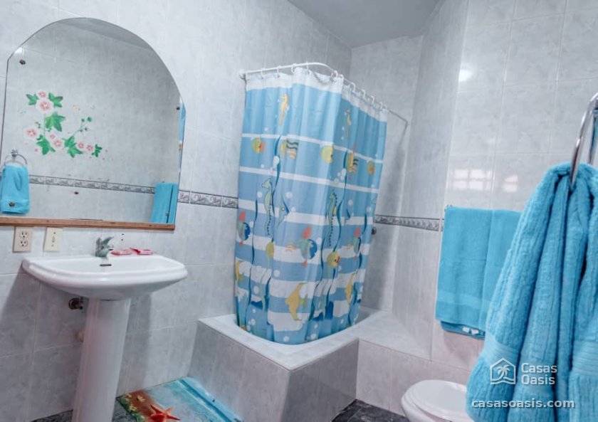 Casa de 4 habitaciones en venta en Mulgoba, Boyeros, La Habana