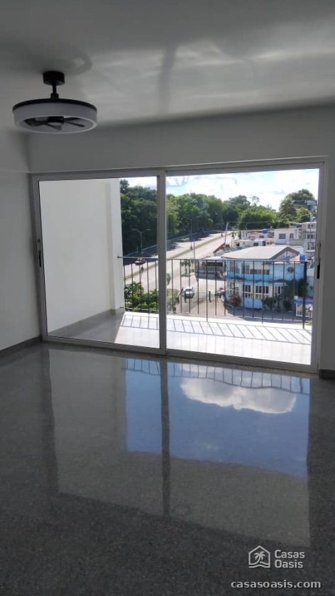 Casa de 3 habitaciones en venta en Colón - Nuevo Vedado, Plaza de la Revolución, La Habana