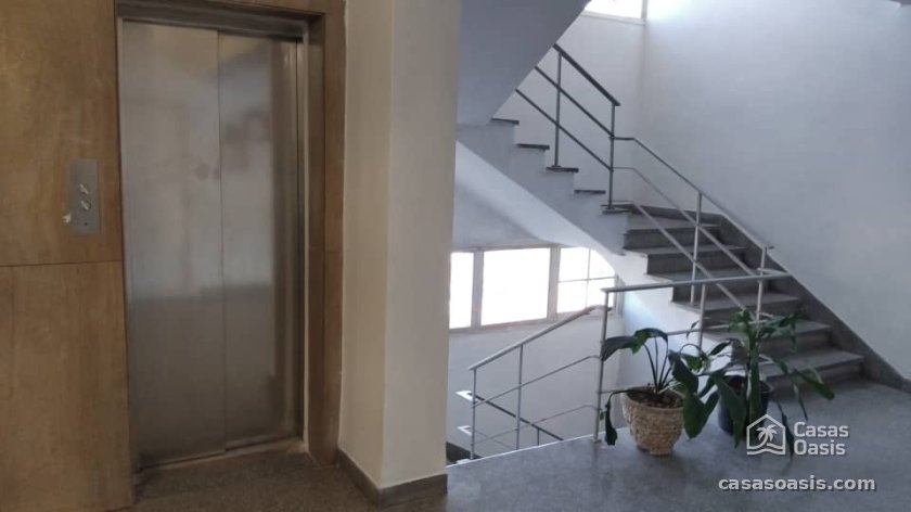 Casa de 3 habitaciones en venta en Colón - Nuevo Vedado, Plaza de la Revolución, La Habana