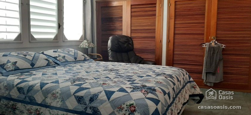 Casa de 3 habitaciones en venta en Jaimanitas, Playa, La Habana