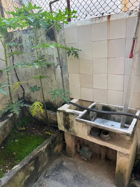 Casa de 6 habitaciones en venta en Cerro, La Habana - 6