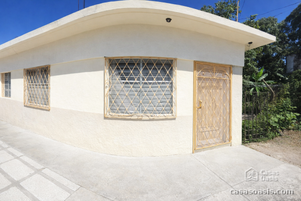 Casa Independiente de 3 habitaciones en venta en Santiago de Cuba - 4