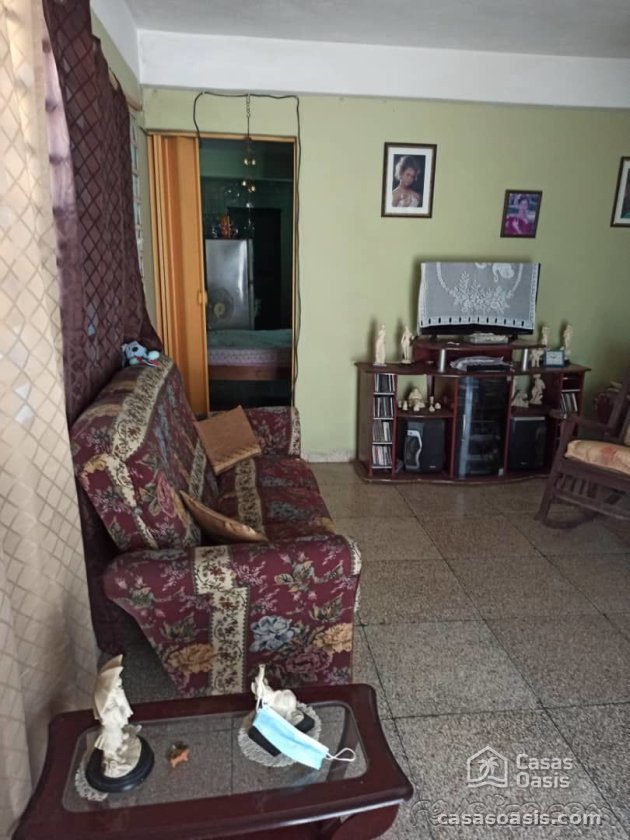 Casa de 4 habitaciones en venta en Palatino, Cerro, La Habana