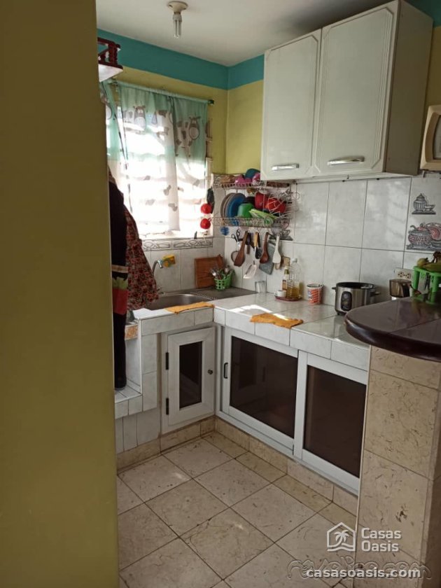 Casa de 4 habitaciones en venta en Palatino, Cerro, La Habana